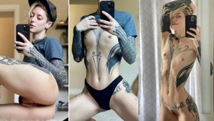 Flaquita lesbiana exhibiendo todos sus tatuajes